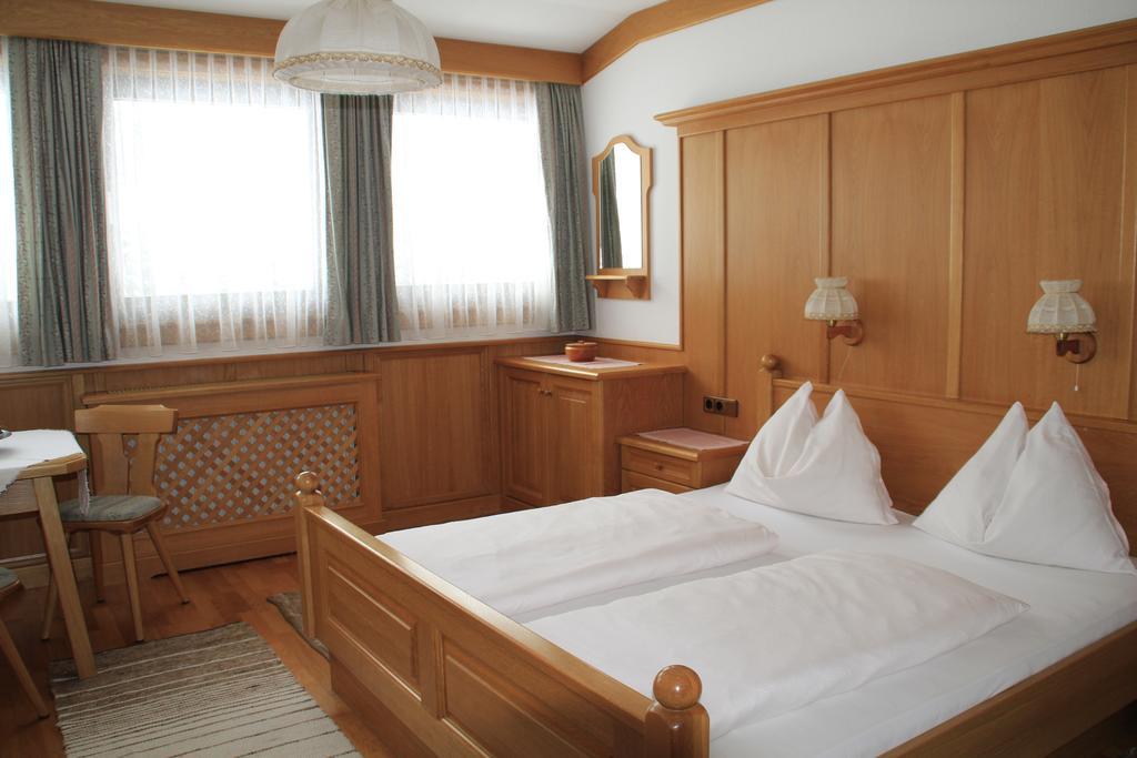 Gasthof Zur Gams Donnersbachwald Pokój zdjęcie