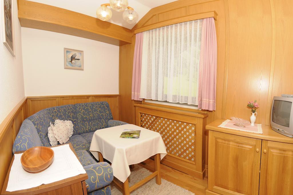 Gasthof Zur Gams Donnersbachwald Pokój zdjęcie