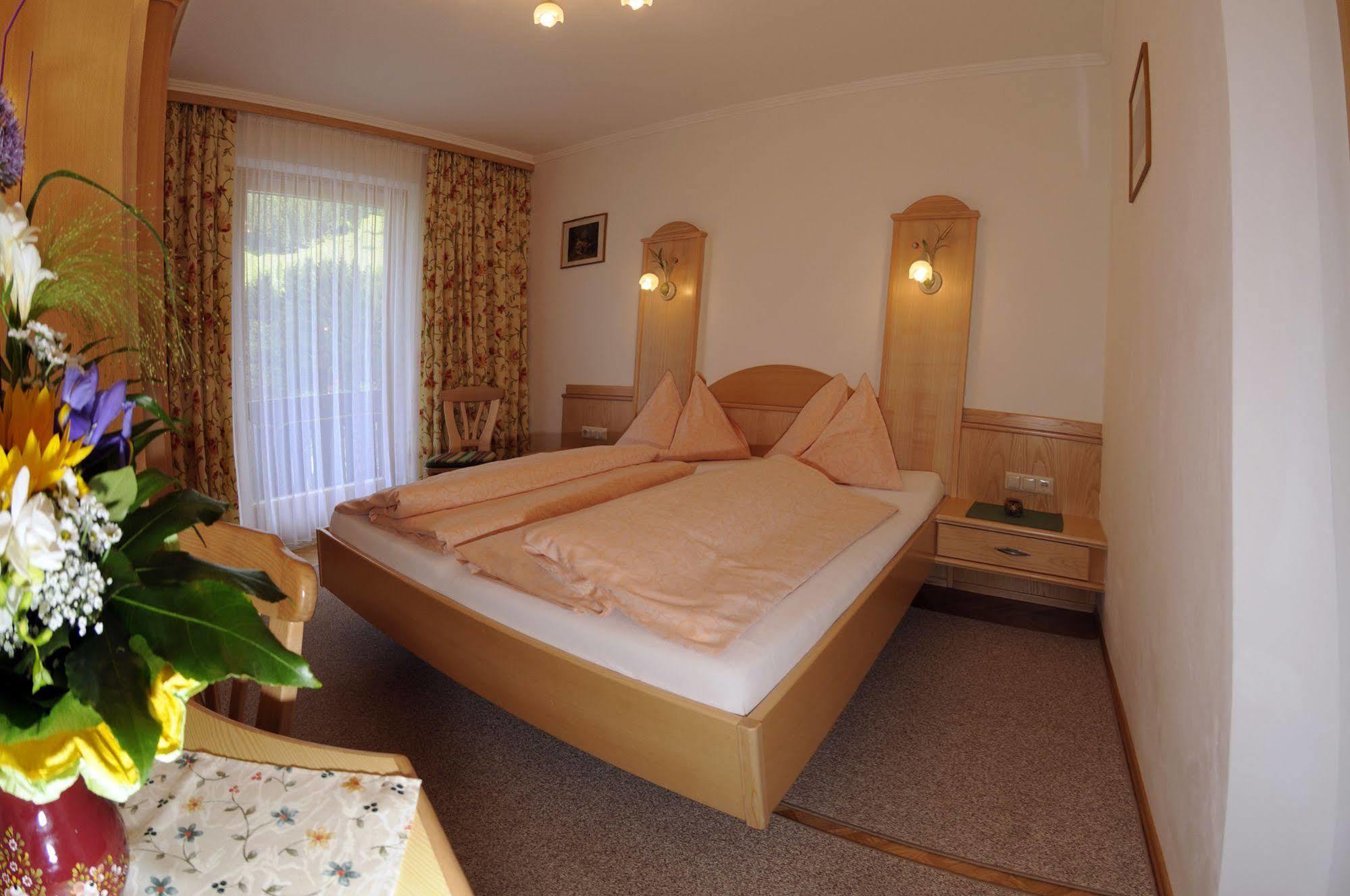 Gasthof Zur Gams Donnersbachwald Zewnętrze zdjęcie