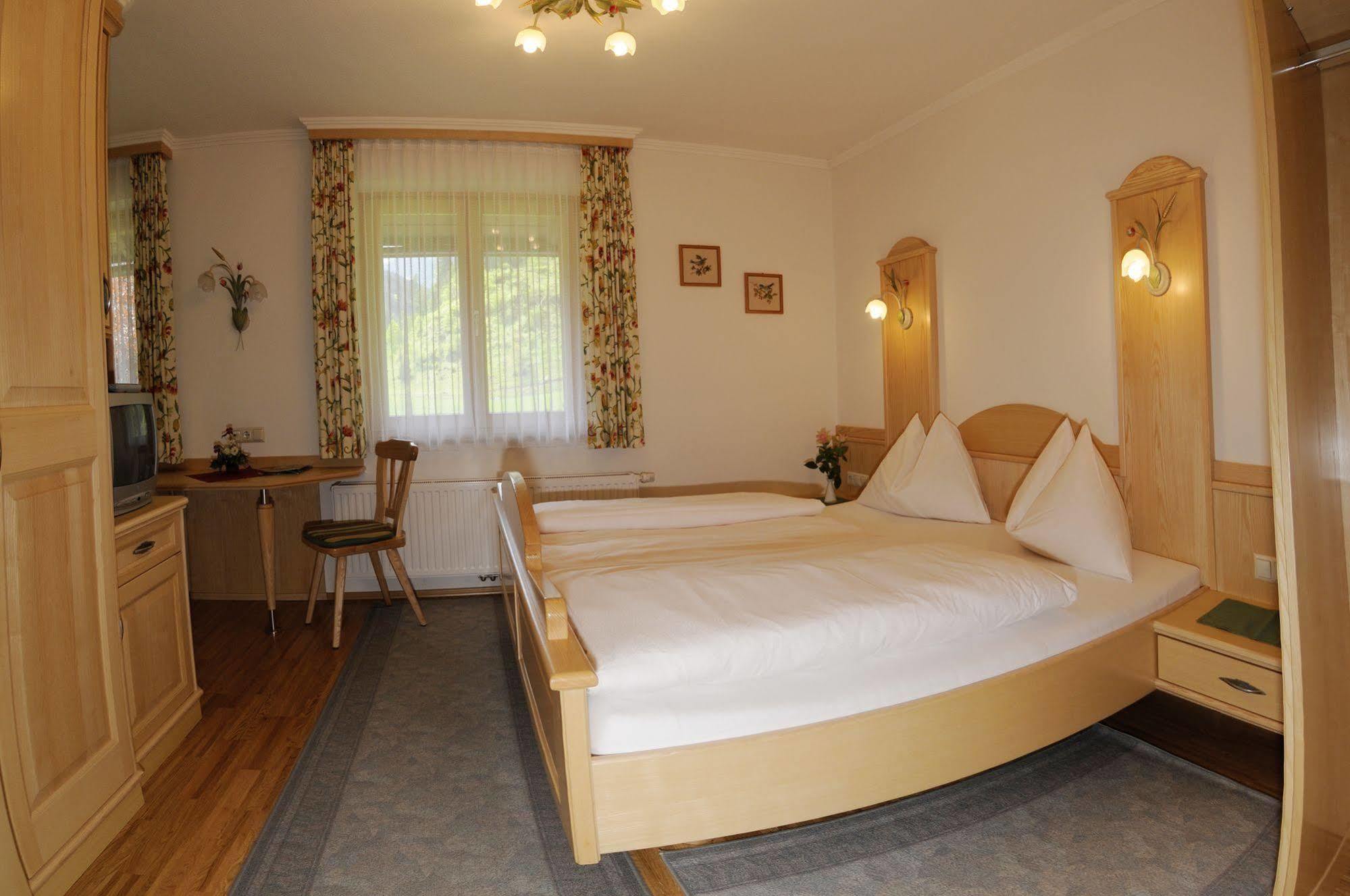Gasthof Zur Gams Donnersbachwald Zewnętrze zdjęcie